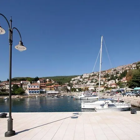 Huebsche Mit Teilweisem Meerblick, Fuer 4 Personen Apartment Rabac